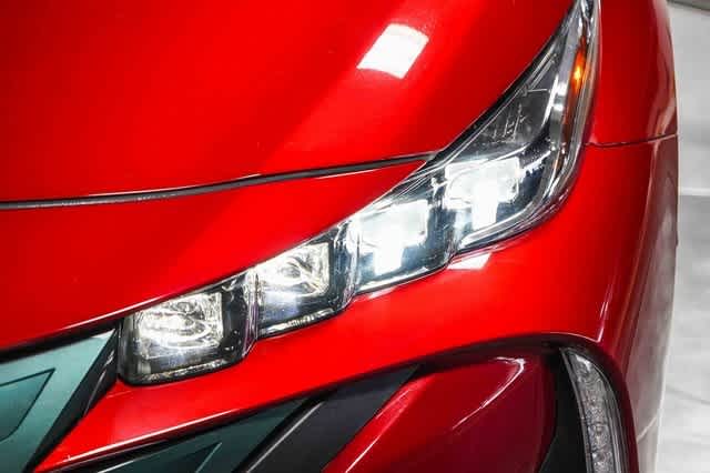 Thumbnail: 2017 Toyota Prius Prime - 8