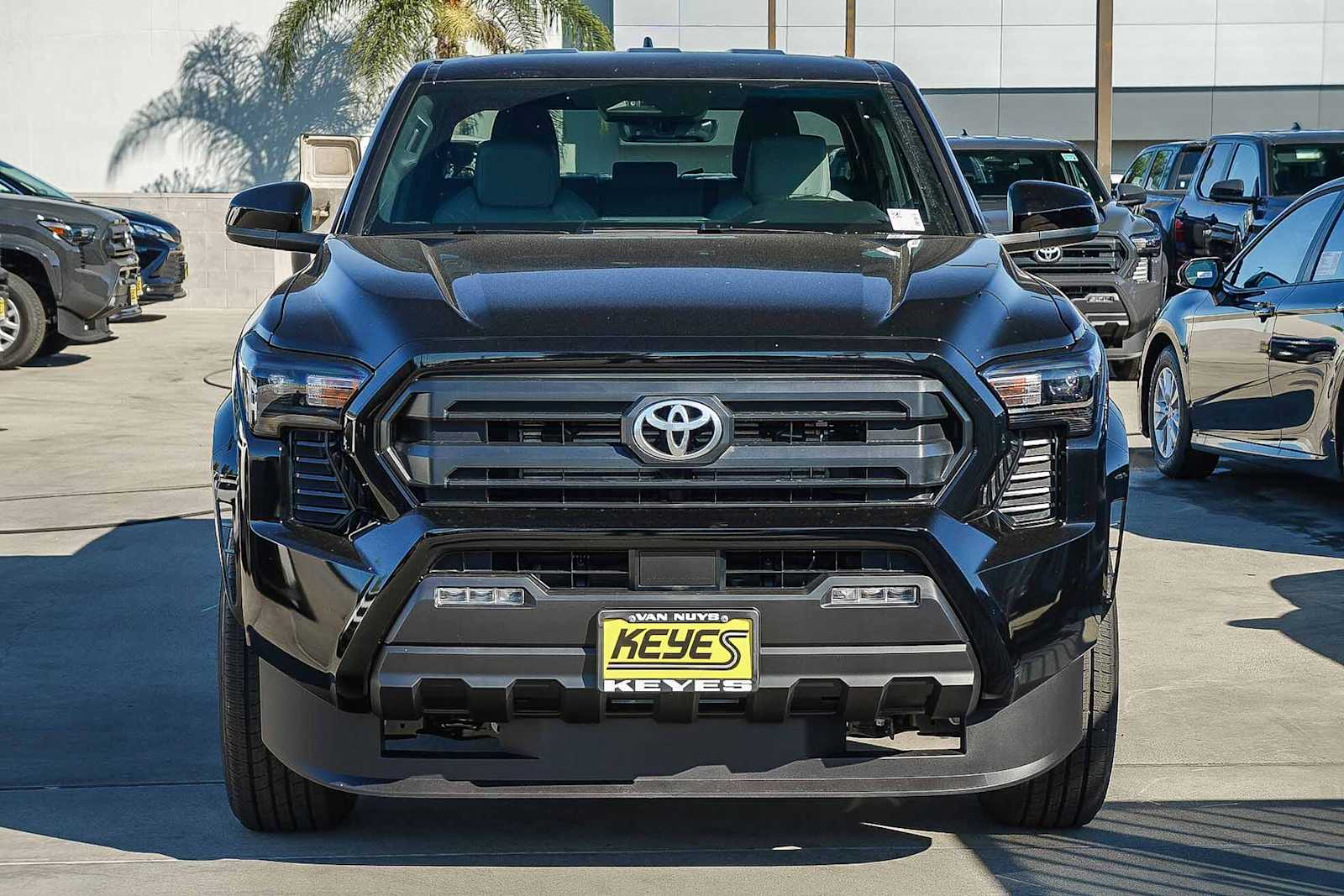 Thumbnail: 2025 Toyota Tacoma - 2