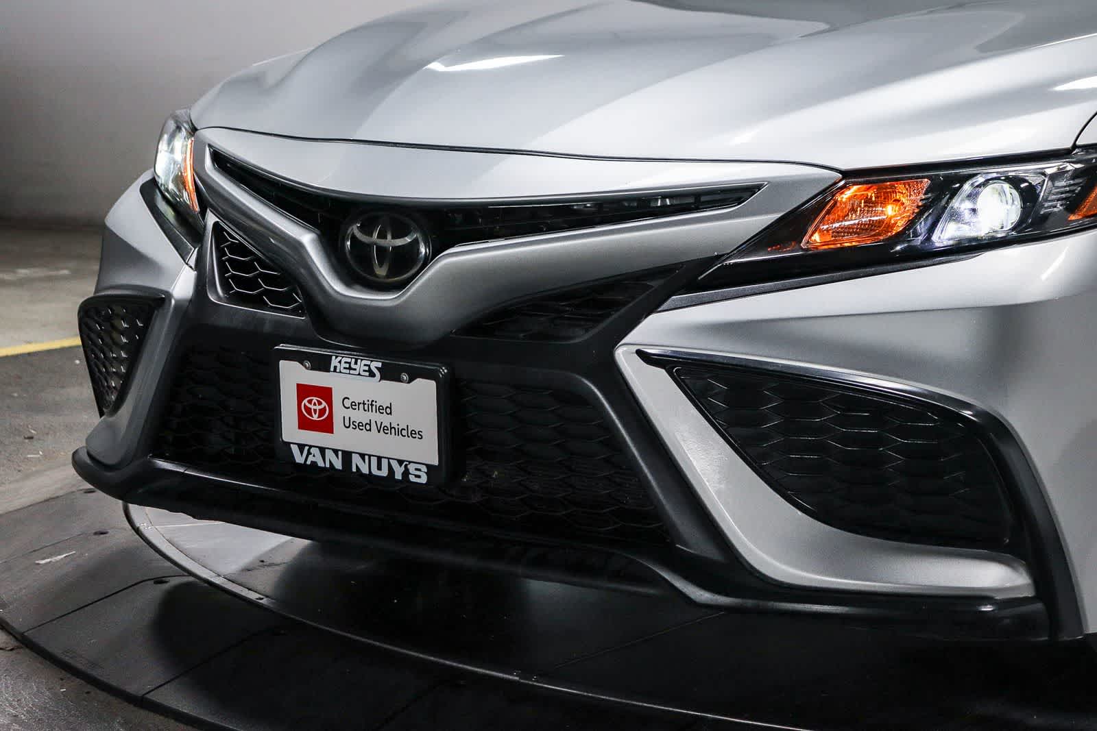 Thumbnail: 2024 Toyota Camry - 8