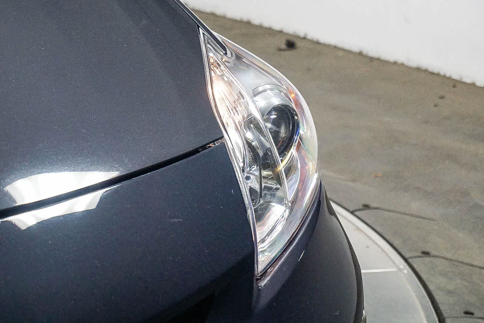 Thumbnail: 2013 Toyota Prius - 4