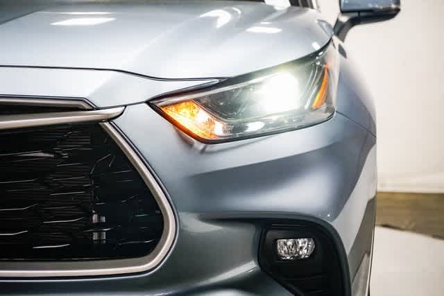2022 Toyota Highlander LE 8