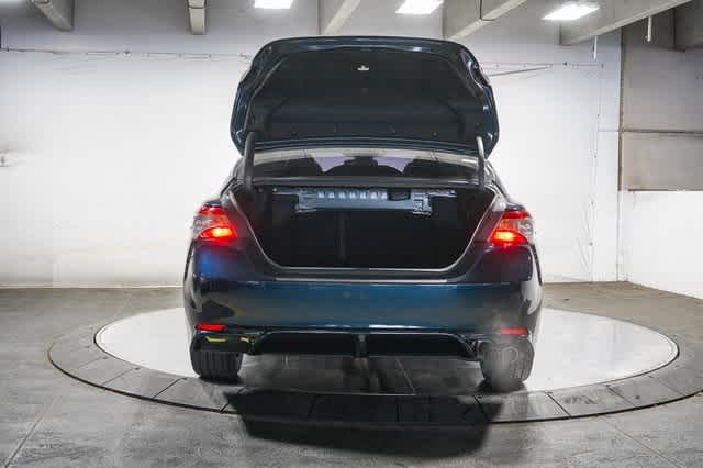 Thumbnail: 2018 Toyota Camry - 27