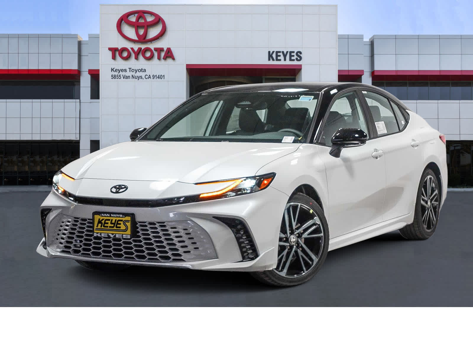 Thumbnail: 2026 Toyota Camry - 1