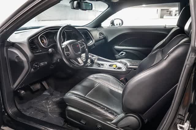 Thumbnail: 2015 Dodge Challenger - 18