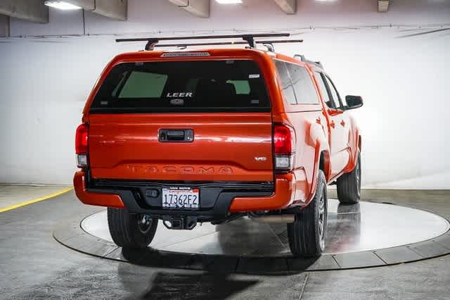Thumbnail: 2018 Toyota Tacoma - 4