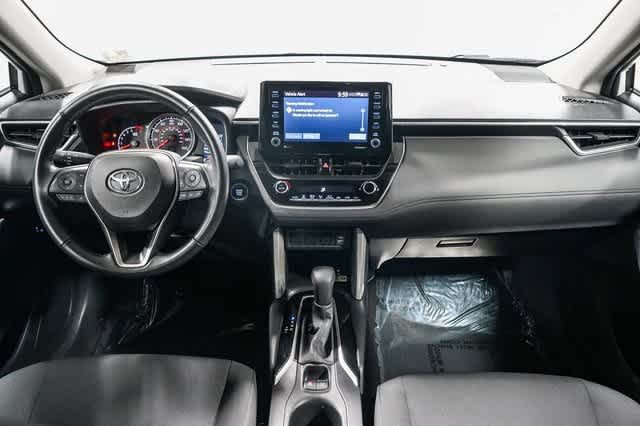 Thumbnail: 2022 Toyota Corolla Cross - 12