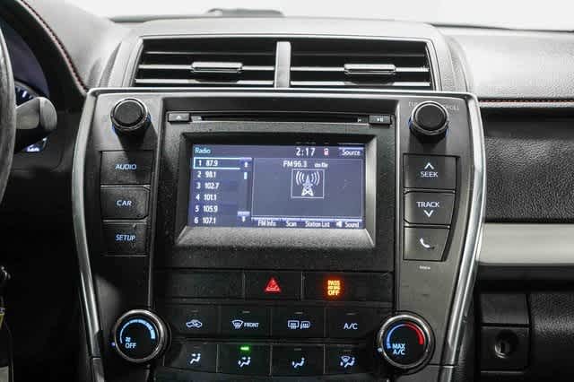 Thumbnail: 2017 Toyota Camry - 15