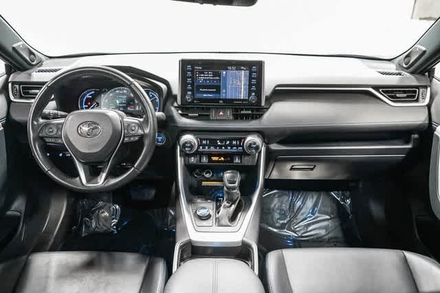 Thumbnail: 2021 Toyota RAV4 - 13