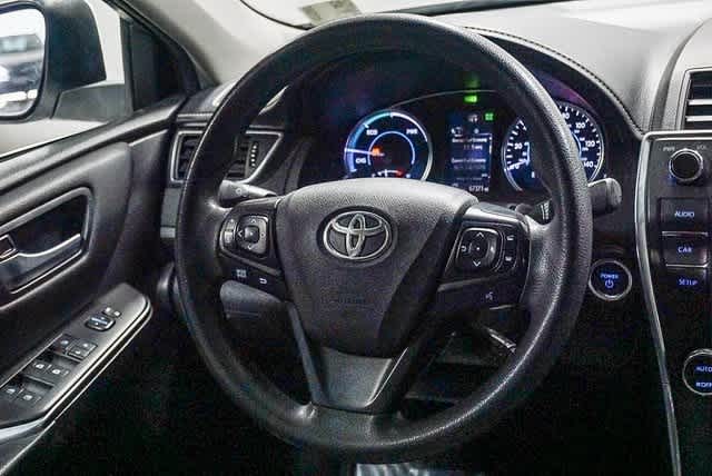 Thumbnail: 2017 Toyota Camry - 17