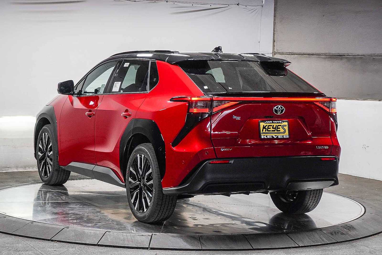 Thumbnail: 2026 Toyota bZ - 6