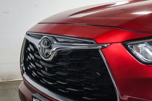 2023 Toyota Highlander Platinum 8