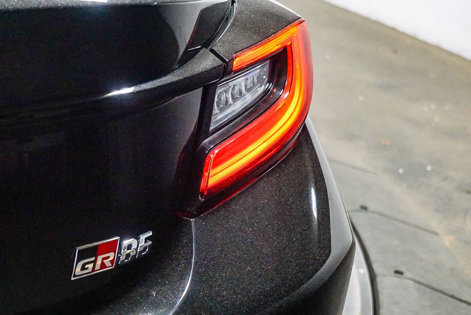 Thumbnail: 2023 Toyota GR86 - 11