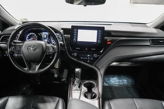 2022 Toyota Camry SE 13