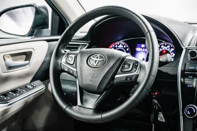 Thumbnail: 2015 Toyota Camry - 15