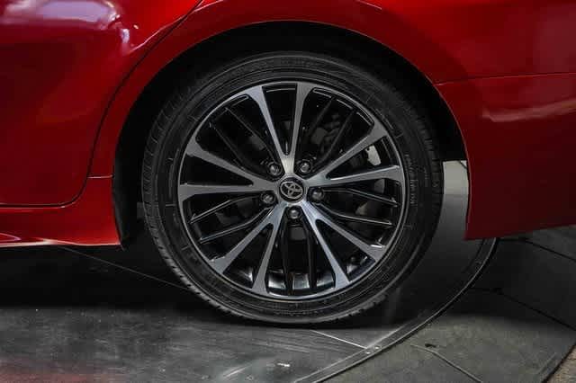 Thumbnail: 2020 Toyota Camry - 10