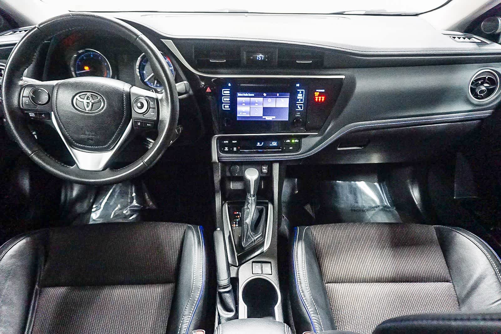 Thumbnail: 2018 Toyota Corolla - 12