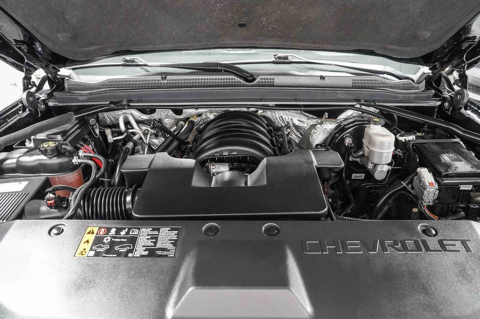 Thumbnail: 2018 Chevrolet Suburban - 28