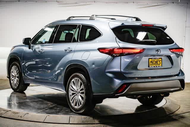 2023 Toyota Highlander Platinum 3