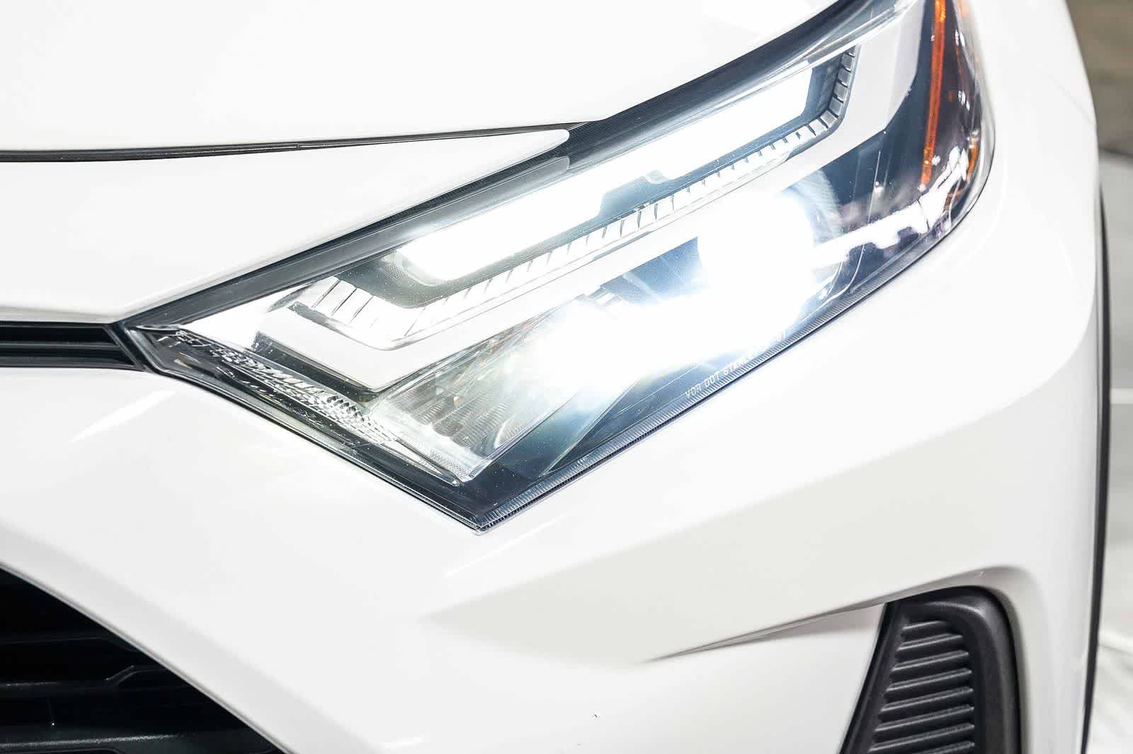 Thumbnail: 2024 Toyota RAV4 - 8