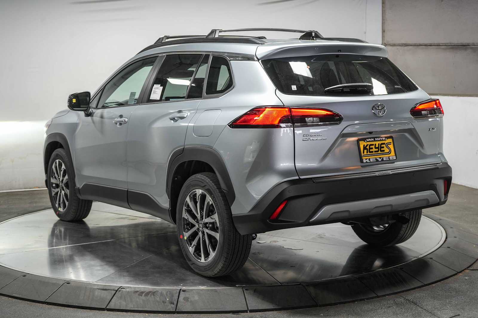 Thumbnail: 2025 Toyota Corolla Cross - 2