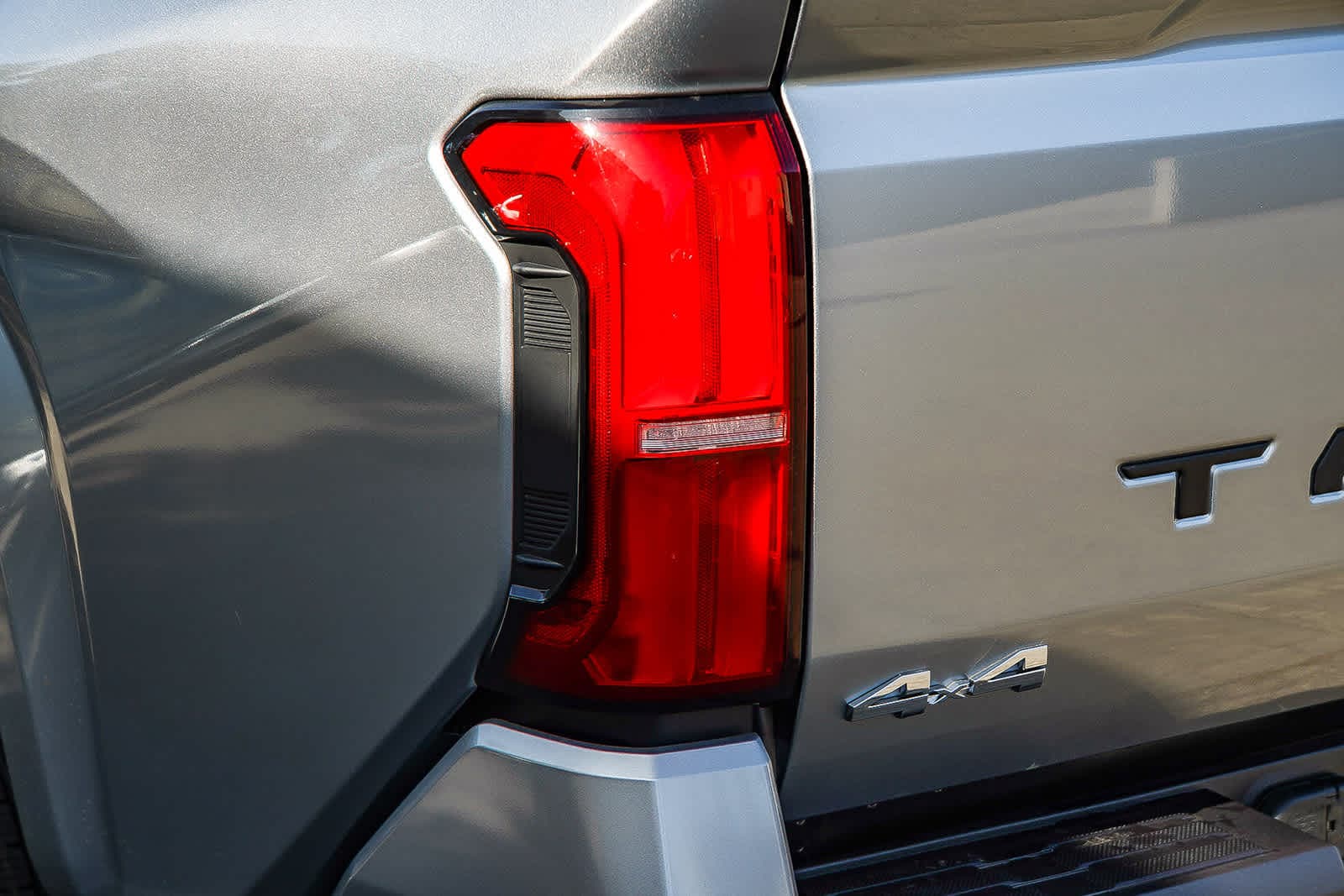 Thumbnail: 2025 Toyota Tacoma - 20