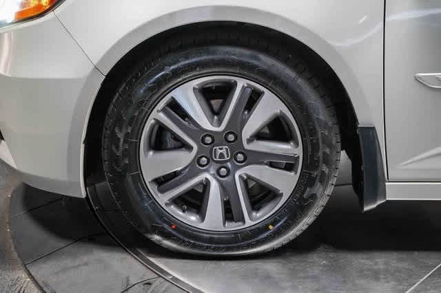 Thumbnail: 2016 Honda Odyssey - 9