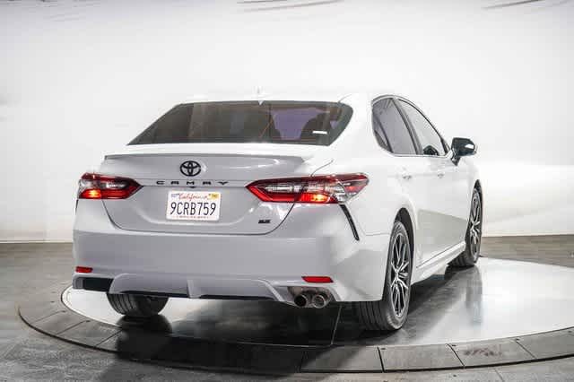 Thumbnail: 2023 Toyota Camry - 5