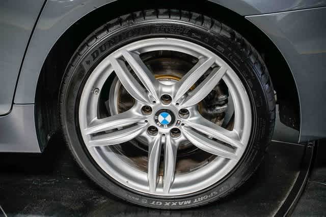 Thumbnail: 2012 BMW 5 Series - 10