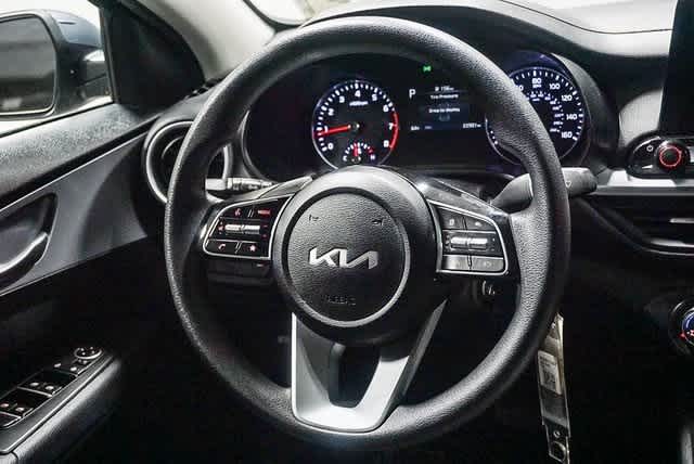 Thumbnail: 2023 Kia Forte - 15