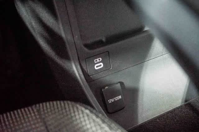 Thumbnail: 2024 Toyota bZ4X - 22