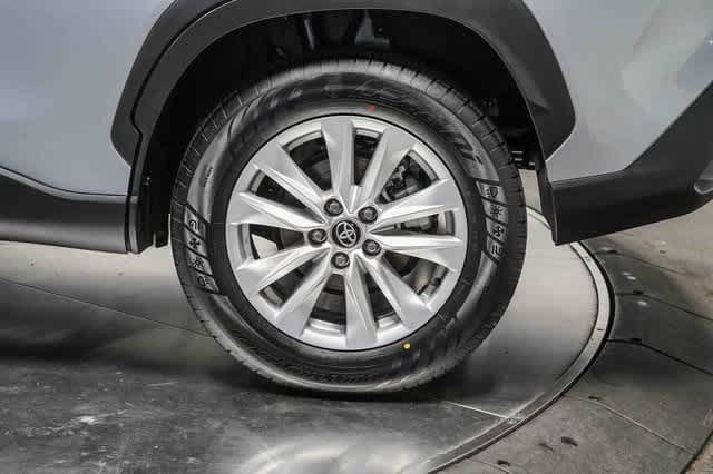 Thumbnail: 2023 Toyota Corolla Cross - 11