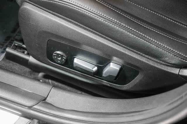 Thumbnail: 2022 BMW 3 Series - 23