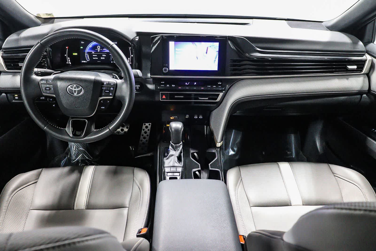 Thumbnail: 2025 Toyota Camry - 14