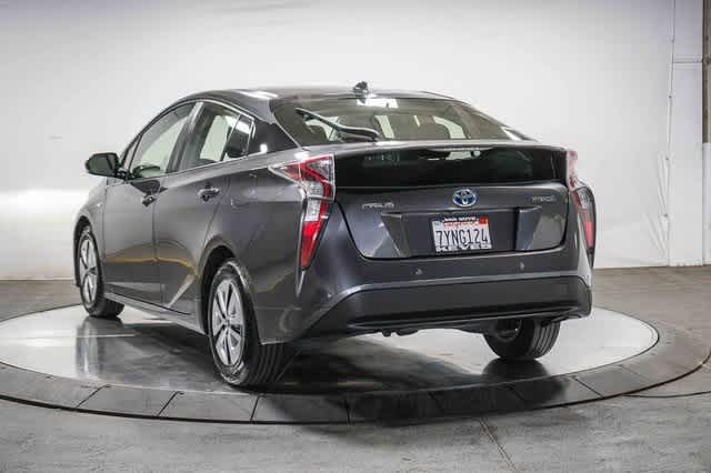 Thumbnail: 2017 Toyota Prius - 3
