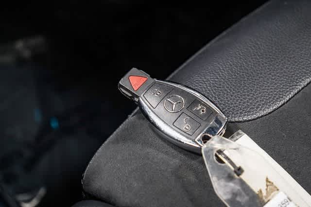 Thumbnail: 2016 Mercedes-Benz C-Class - 29