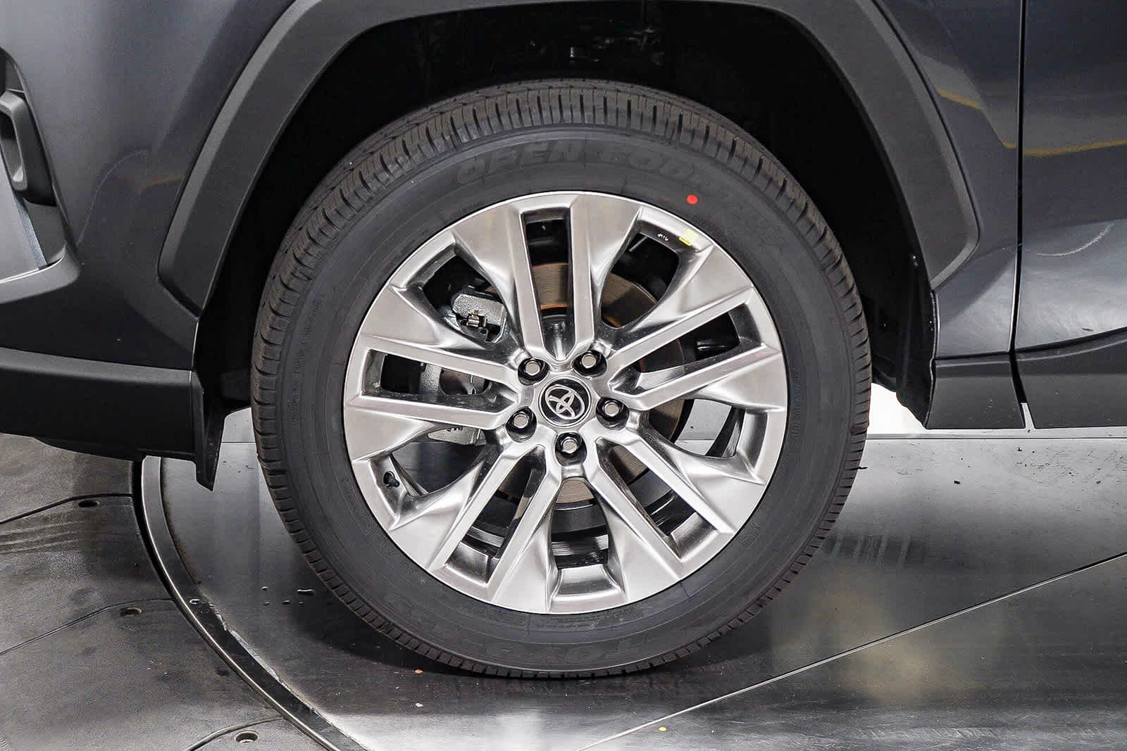 Thumbnail: 2025 Toyota RAV4 - 10