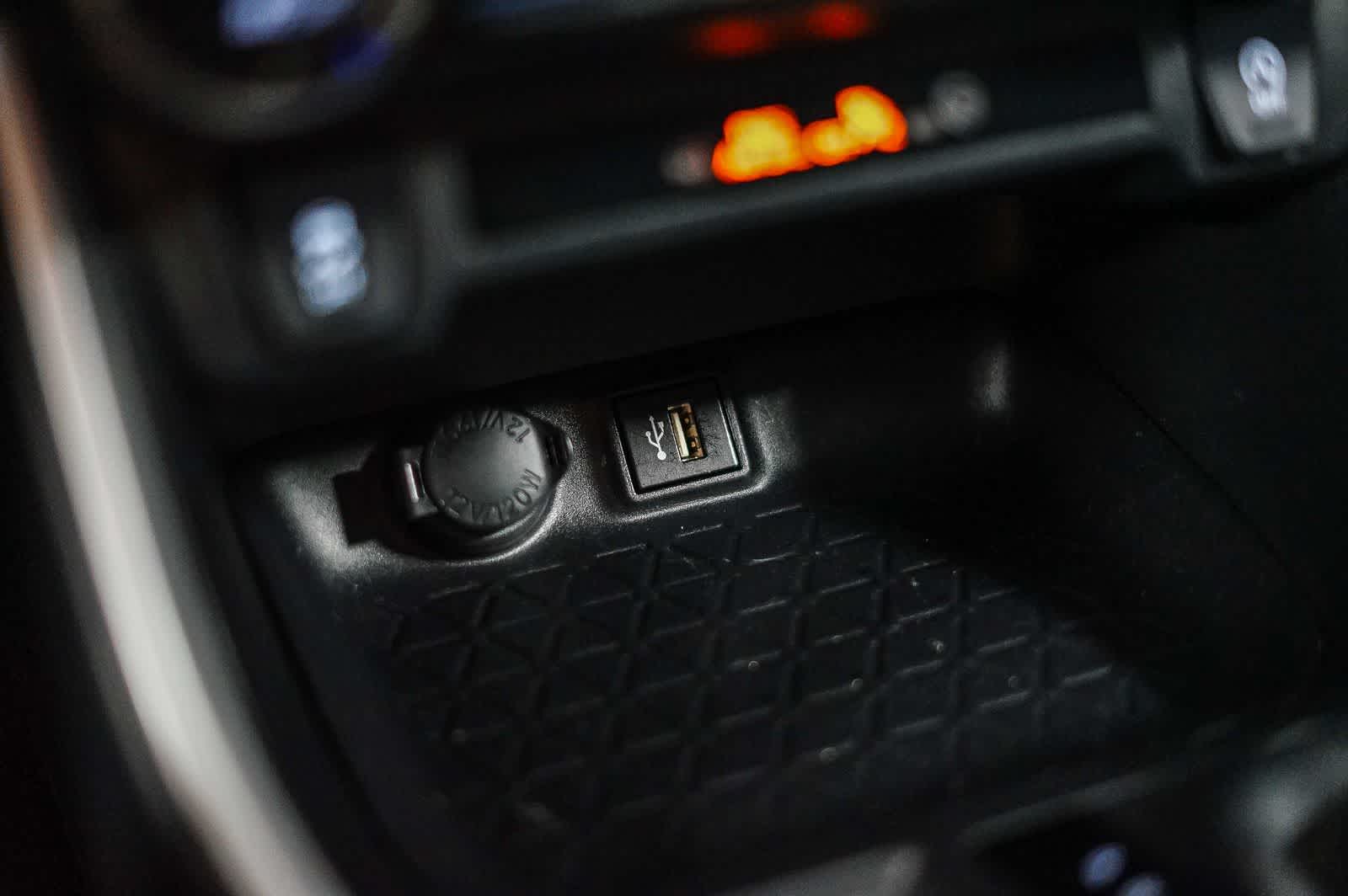 Thumbnail: 2024 Toyota RAV4 - 24