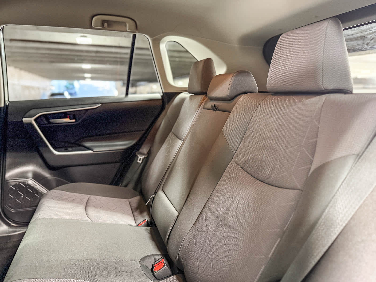 Thumbnail: 2020 Toyota RAV4 - 20