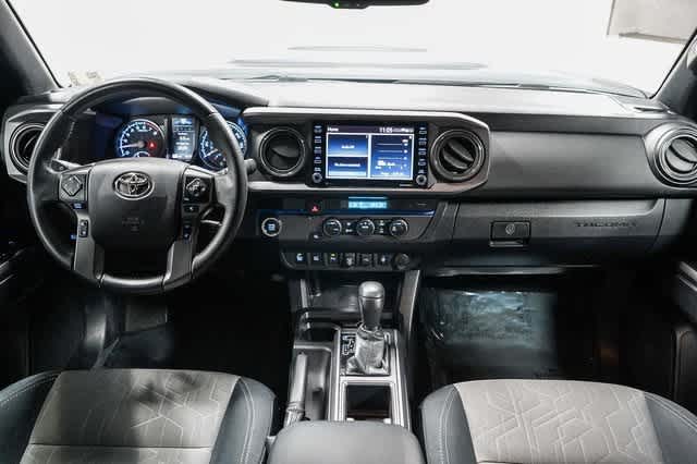 Thumbnail: 2021 Toyota Tacoma - 13