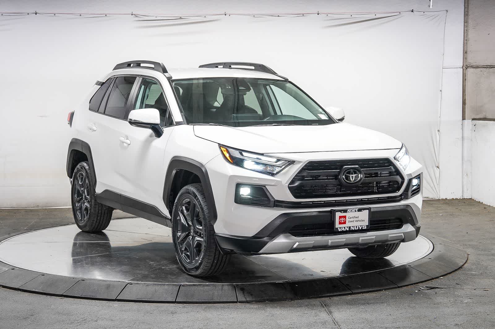 Thumbnail: 2024 Toyota RAV4 - 6
