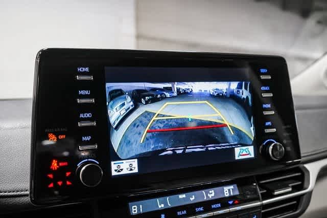 Thumbnail: 2024 Toyota Sienna - 27