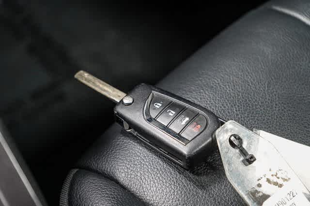 Thumbnail: 2024 Toyota Camry - 29