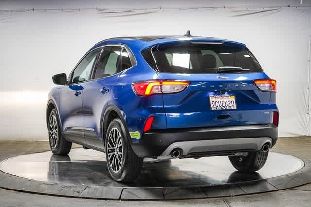 2022 Ford Escape SE Sport Hybrid 2
