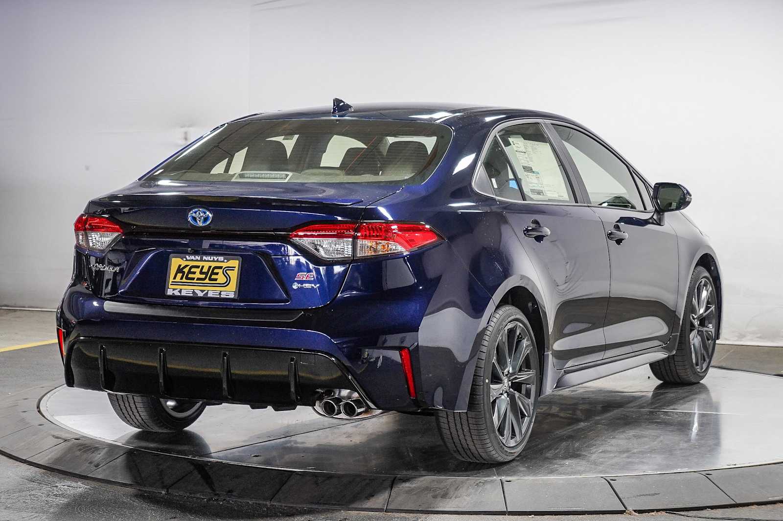 Thumbnail: 2025 Toyota Corolla - 4