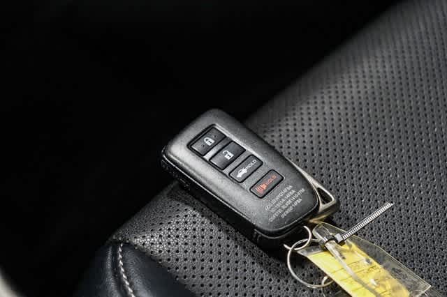 Thumbnail: 2017 Lexus IS - 29