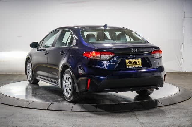 Thumbnail: 2022 Toyota Corolla - 3