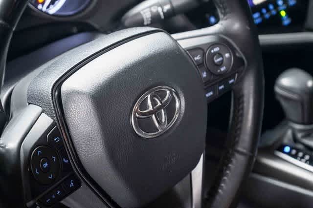 Thumbnail: 2023 Toyota Camry - 21
