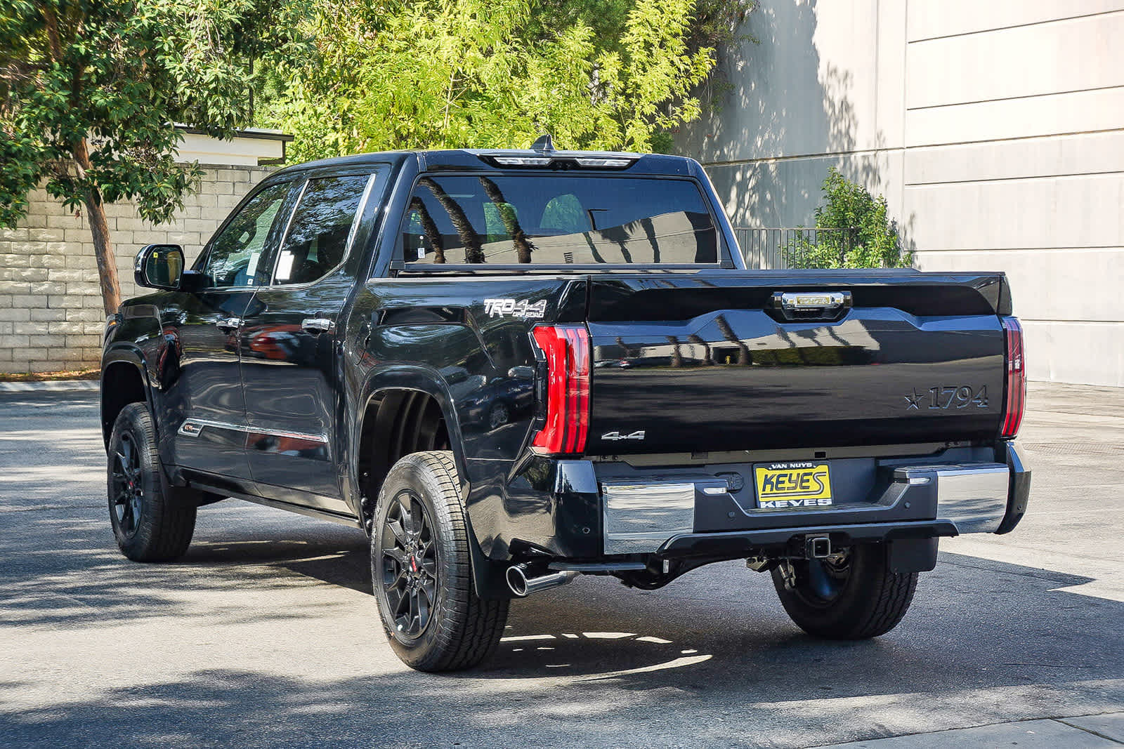 Thumbnail: 2026 Toyota Tundra - 6