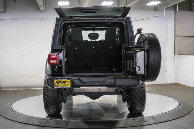 Thumbnail: 2019 Jeep Wrangler - 7