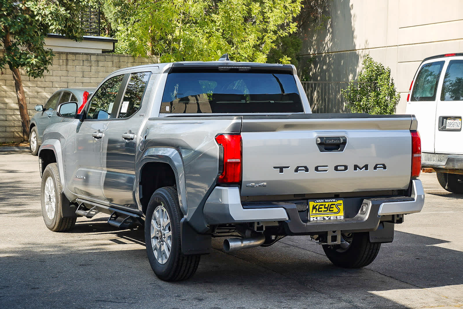 Thumbnail: 2025 Toyota Tacoma - 19
